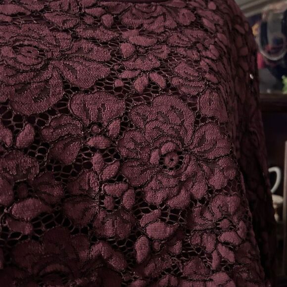 Maeve by Anthropologie Women’s Size Large Pullover Sweater Top Plum Maroon Lace - Picture 5 of 8